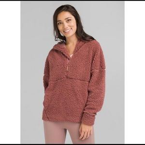 Like New! prAna Permafrost Half Zip Sherpa